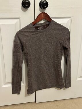 FIGS Woman's Salta Seamless Longsleeve Underscrub